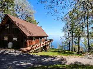 162 Schuyler Rd, Keeseville, NY 12944