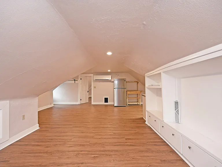 1359 Burdette Ave #3 — Photo 7