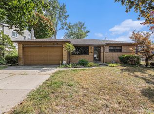 2338 Walter Ave, Warren, MI 48092
