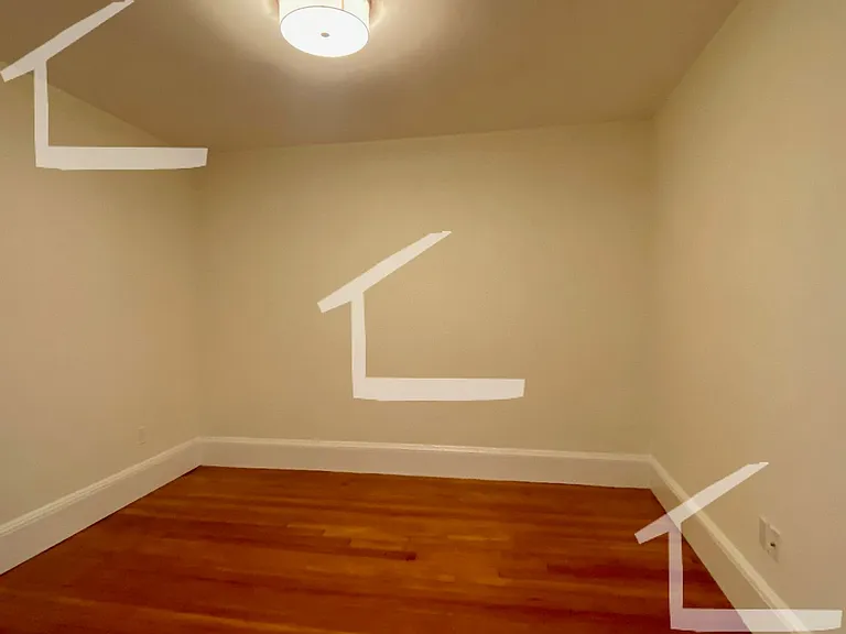 85 Harvard Pl #L20 — Photo 6