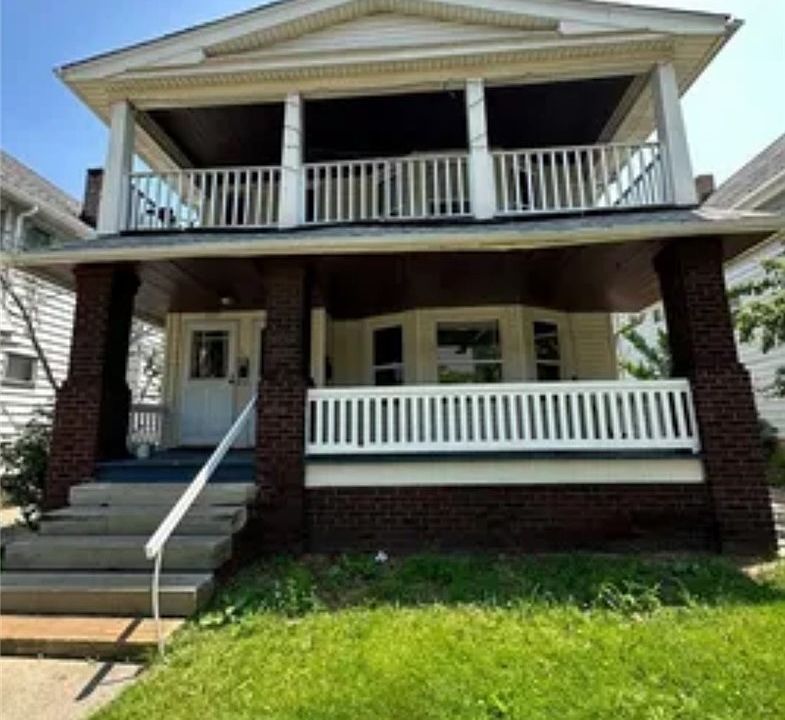 1st image of 1299 W 89th St