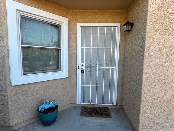 4th image of 16755 N 181st Dr