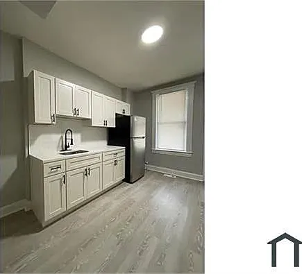 1724 N Pulaski St — Photo 11