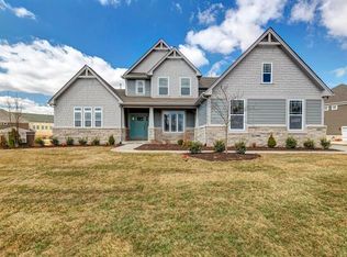 981 Silver Buck Ln, Chesterfield, MO 63005