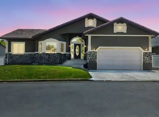 2640 Aspen Park Ln, North Logan, UT 84341