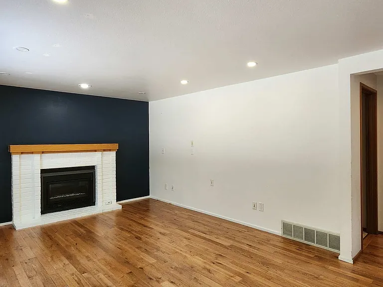 2800 235th Pl NE — Photo 17