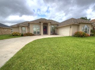 605 Los Palomos St, Weslaco, TX 78596