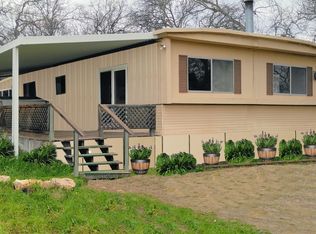 26178 Whispering Oak Ln, Clovis, CA 93619