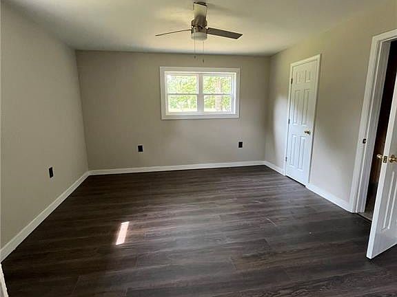 5th image of 1126 Shady Rd NE