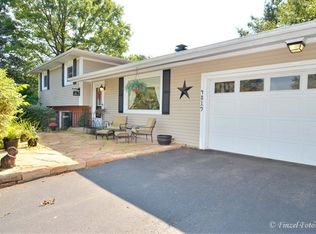 4819 Strong Rd, Crystal Lake, IL 60014