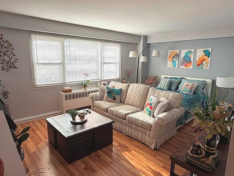 2909 N Sheridan Rd #1801 — Photo 2