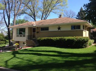 6707 Dellrose Ct, Greendale, WI 53129