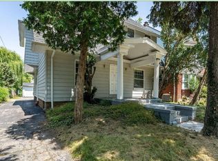 3269 Berkshire Rd, Cleveland Heights, OH 44118