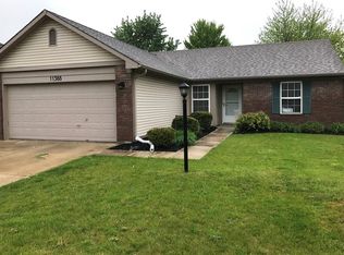 11388 Songbird Ln, Fishers, IN