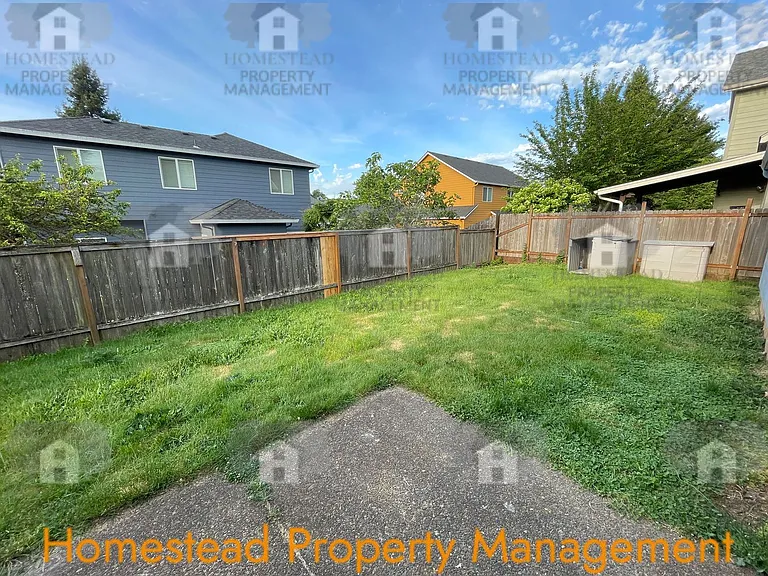 2772 Bastille Ave SE — Photo 27