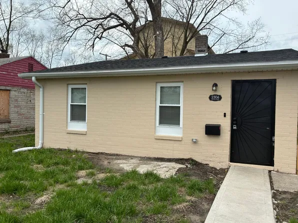 2306 Vermont St, Gary, IN 46407