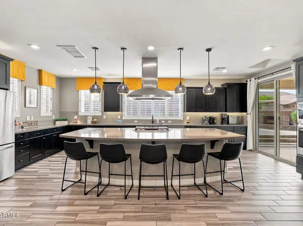 16005 W SHAW BUTTE Drive, Surprise, AZ 85379