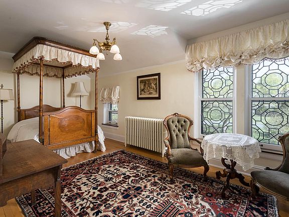 43rd image of this home