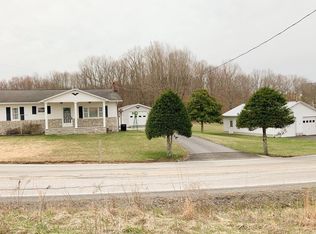 291 Point Pleasant Rd, Belington, WV 26250