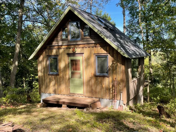 W8387 Brown Ln, Pepin, WI 54759