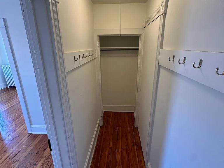 344 W Orange St #5 — Photo 12