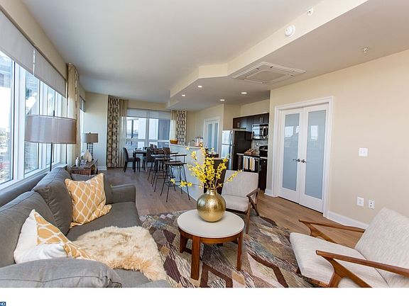 3rd image of 230 Columbus Blvd #212