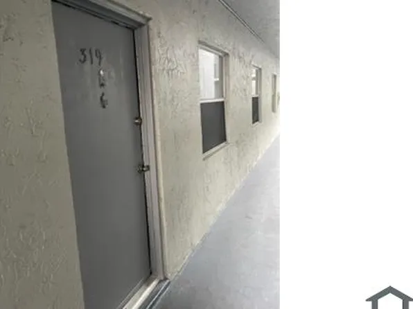 305 W 68th St APT 319, Hialeah, FL 33014