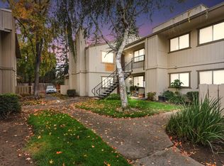 1819 S Cherokee Ln APT 8, Lodi, CA 95240