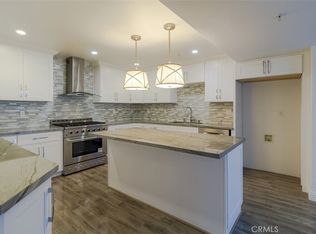 17735 Kinzie St UNIT 210, Northridge, CA 91325