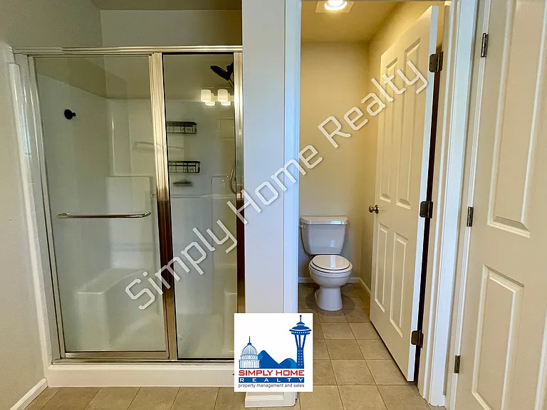 8715 Madrid St NE — Photo 14