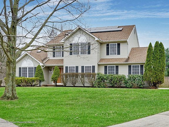 2nd image of 1239 Eagle Ct