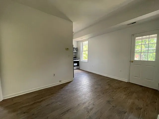 1 bed, 525 sqft, $1,745 — Photo 4