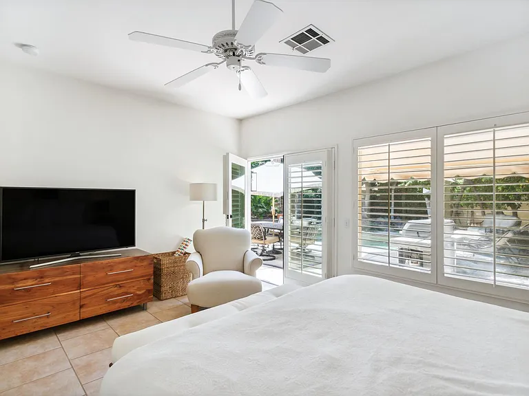 40 Vistara Dr — Photo 21