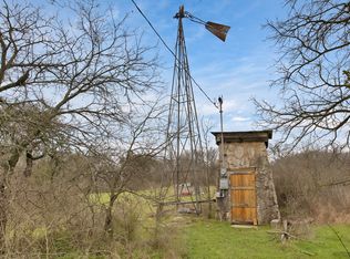 2200 Flat Rock Rd, Azle, TX 76020