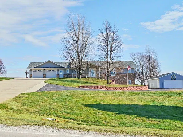 808 Lincoln St, Minden, IA 51553