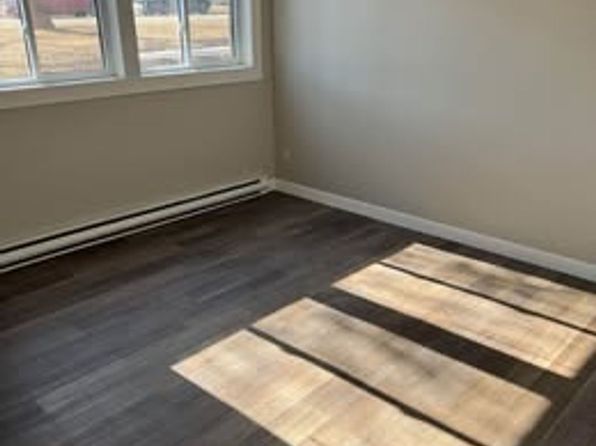 201 17th Ave NE APT 5