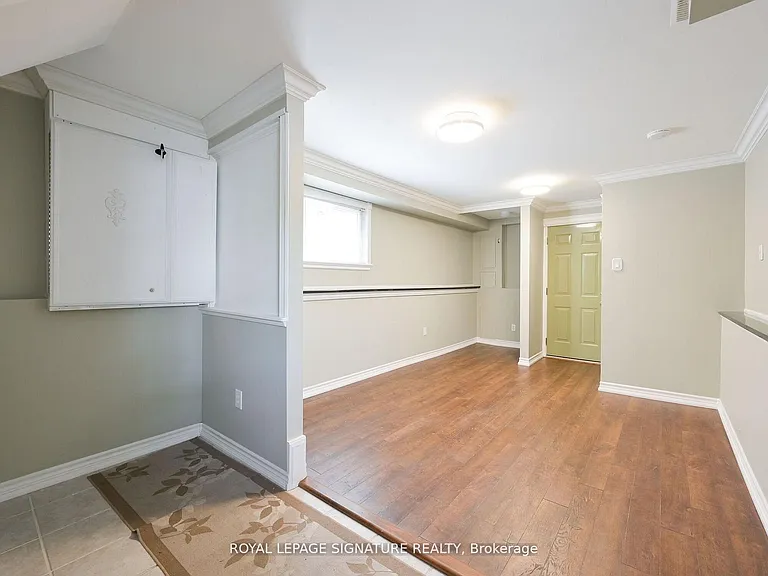 26 Peterson Ct #LOWER — Photo 6
