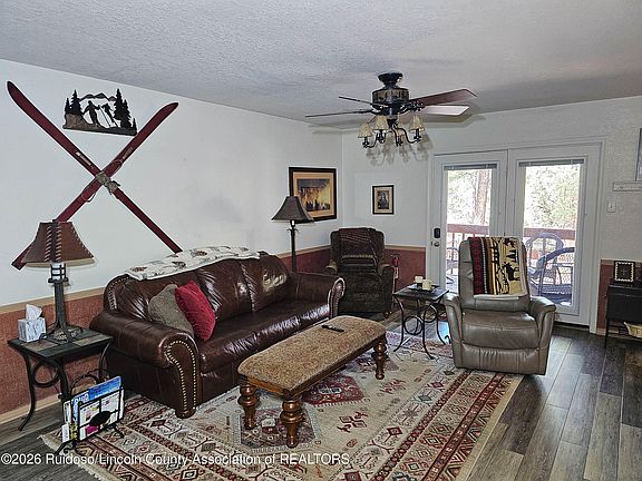 4th image of 604 White Mountain Dr Unit 302