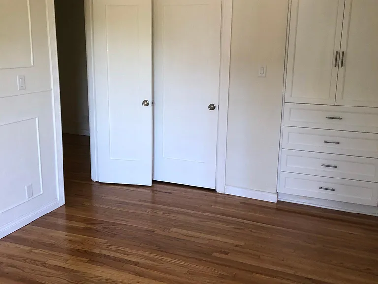 802 N Sweetzer Ave #204 — Photo 14