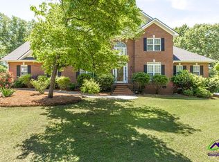 121 Briarmoor Dr, Warner Robins, GA 31088