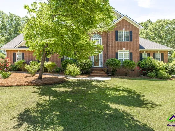 121 Briarmoor Dr, Warner Robins, GA 31088