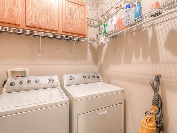 2nd image of 5315 Brockway St