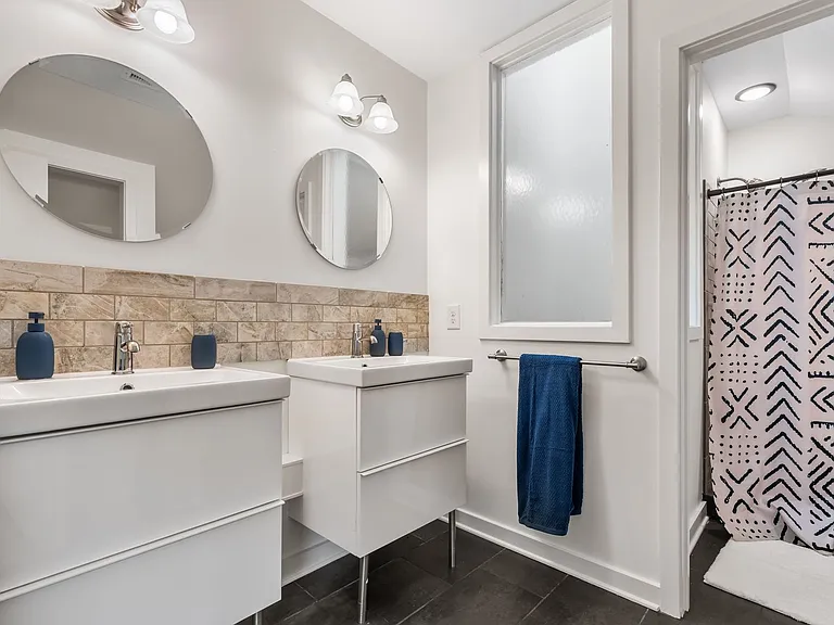 8 Ellsworth Ct — Photo 6