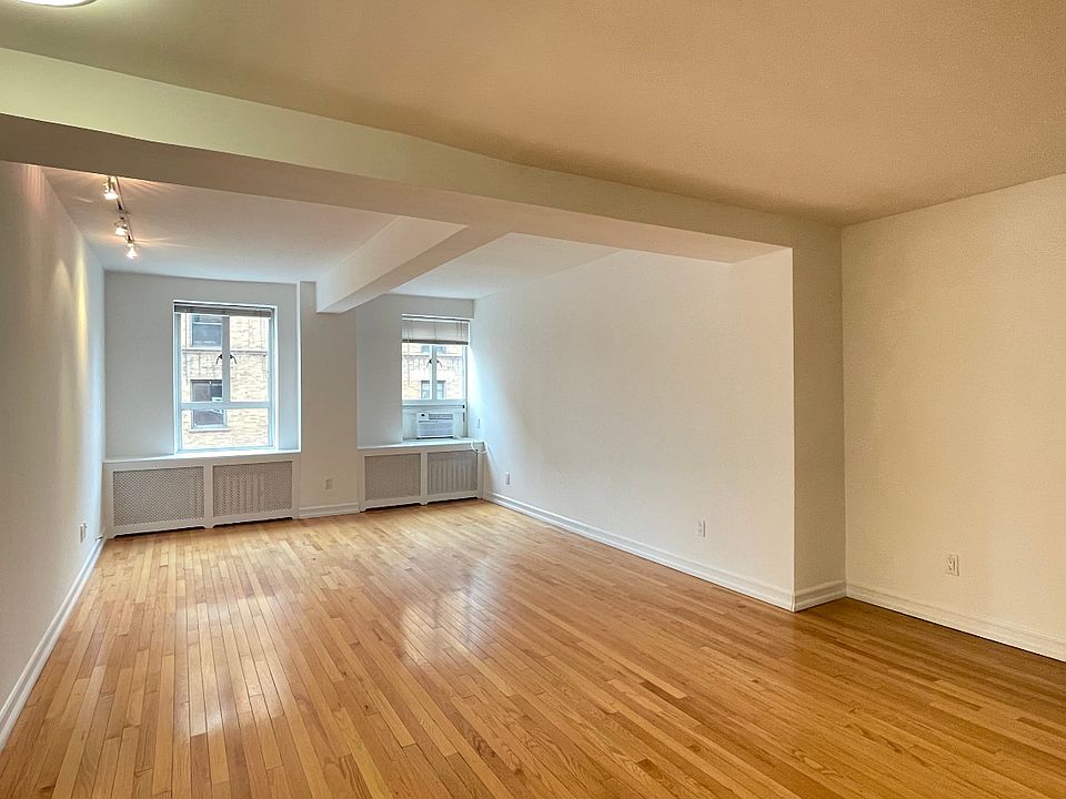 1st image of 752 W End Ave APT 15F