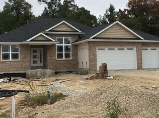 806 Freedlund Dr, Rockton, IL 61072