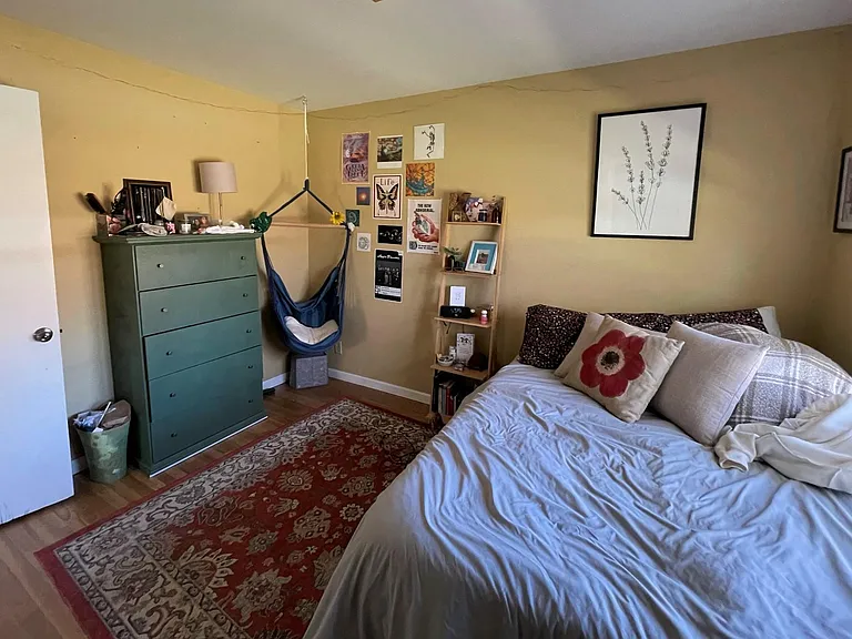 838 Juniper Ln — Photo 13