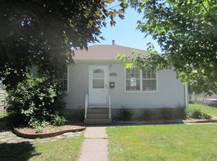 2651 Jefferson St NE, Minneapolis, MN 55418