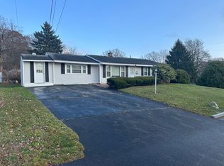 91 Alphonse Rd, Brockton, MA 02302