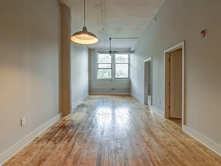 1025 Market St — Photo 28