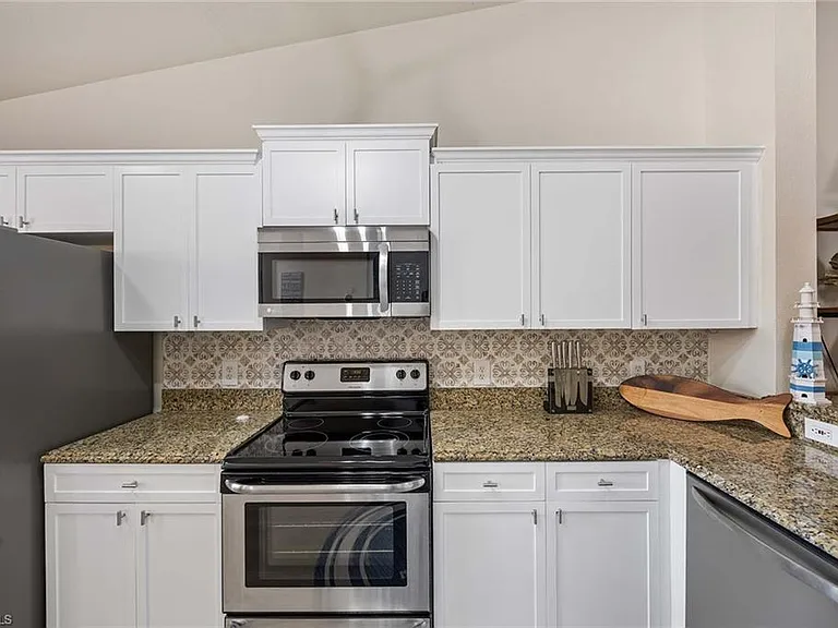 640 Luisa Ln #804-4 — Photo 17